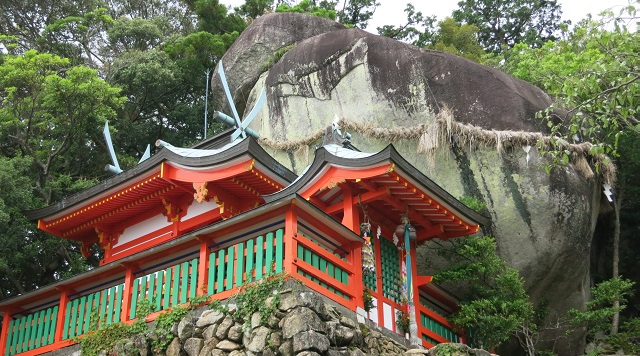 神倉神社　ゴトビキ岩のイメージ