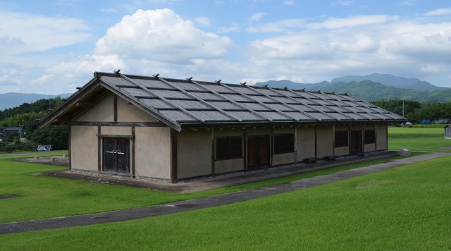 兵舎（へいしゃ）のイメージ