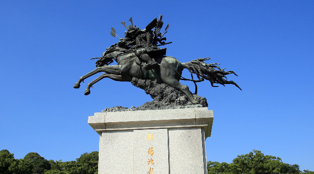 菊池武光公騎馬像（菊池市ふるさと創生市民広場）のイメージ