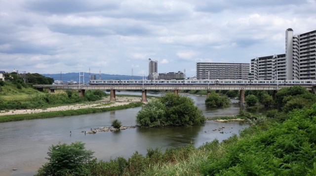 阪和線大和川橋梁のイメージ