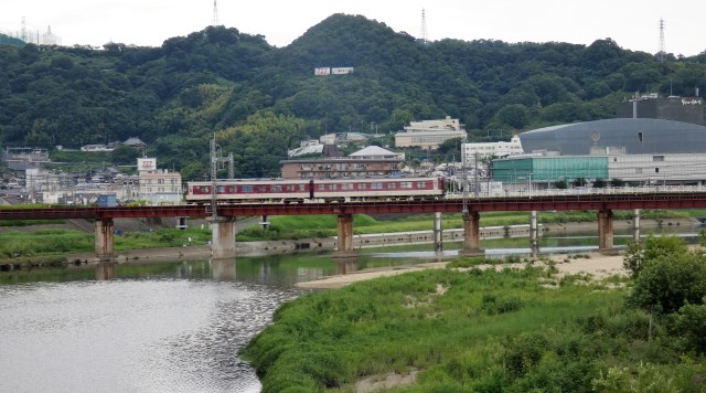新大和川付替起点碑 新大和橋・近鉄道明寺線のイメージ