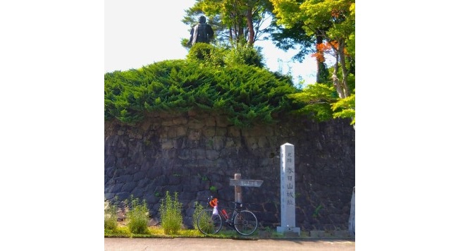 登坂有 上杉謙信公銅像（春日山城跡）のイメージ