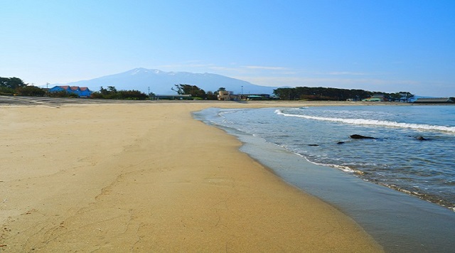 〈渚〉象潟海岸(秋田県にかほ市)のイメージ