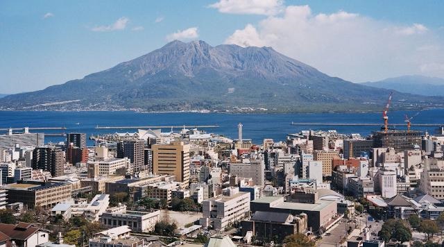 城山展望台から見た桜島のイメージ