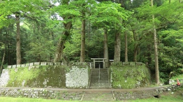 大杣公園良成親王墓のイメージ