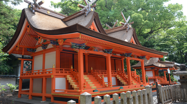 泉穴師神社のイメージ